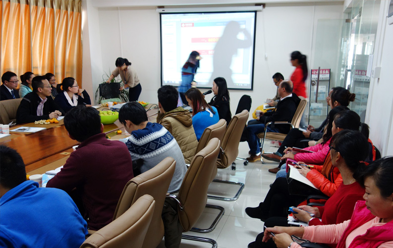 目前k8凯发客户沙龙已顺利举行4期，我们将一直秉承全公益、净干货、不推销产品的理念，助力k8凯发新老客户开展网络营销和移动互联网营销。