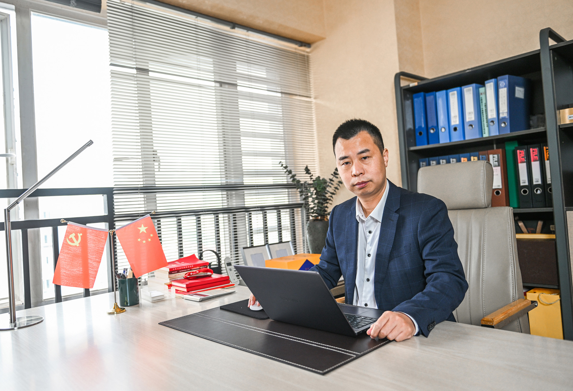 云南k8凯发集团董事长 郑桂文